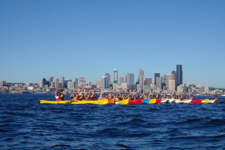 kayak group with Seattle skyline